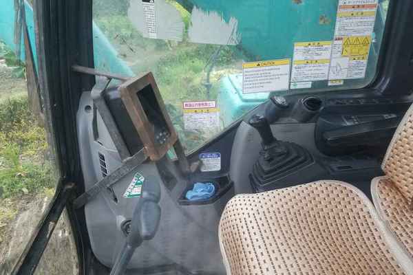 江西出售转让二手7600小时2011年神钢SK200挖掘机