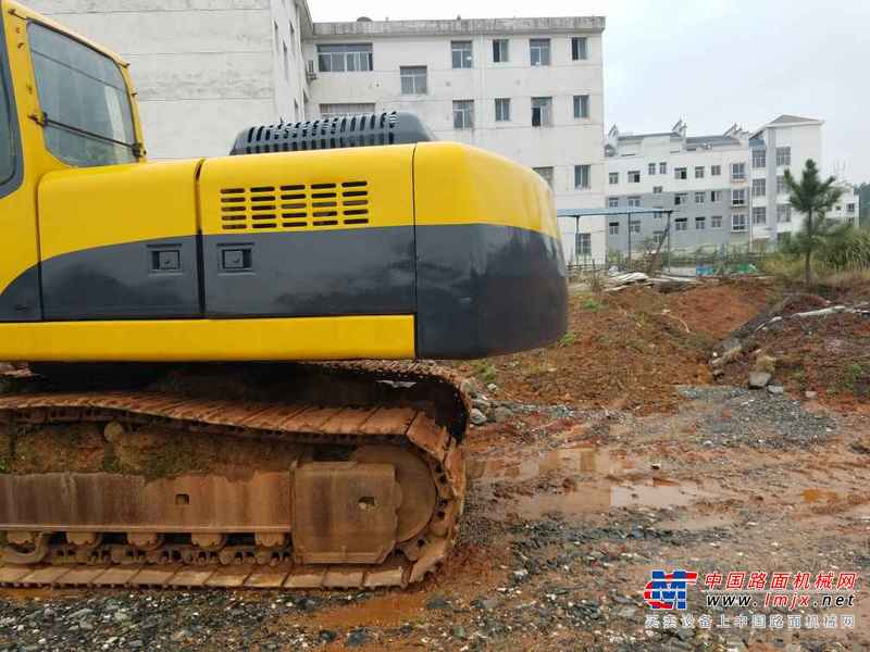 江西出售转让二手10000小时2010年徐挖XCG220LC挖掘机