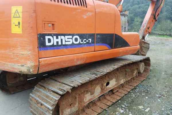 江西出售转让二手8600小时2010年斗山DH150LC挖掘机