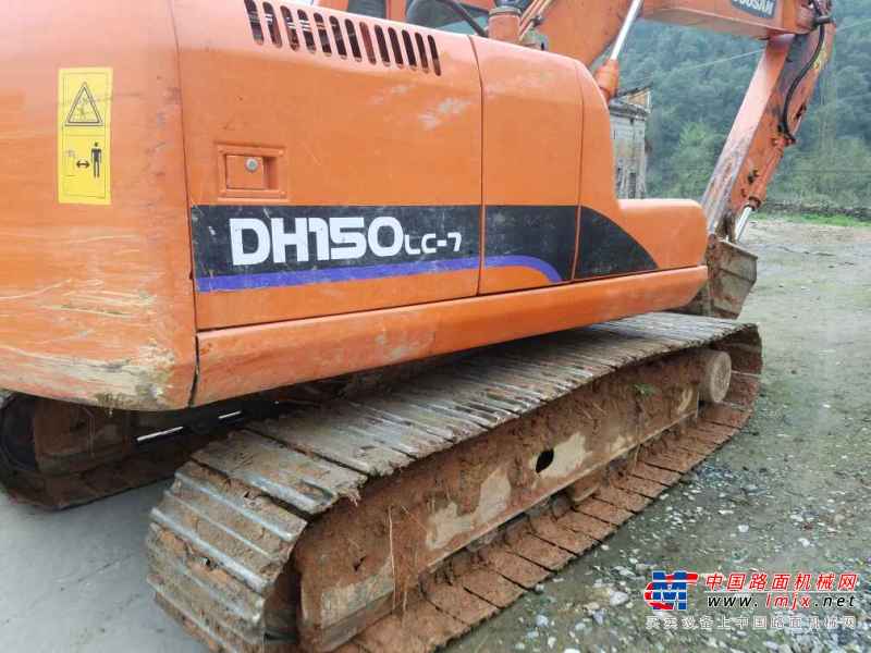 江西出售转让二手8600小时2010年斗山DH150LC挖掘机