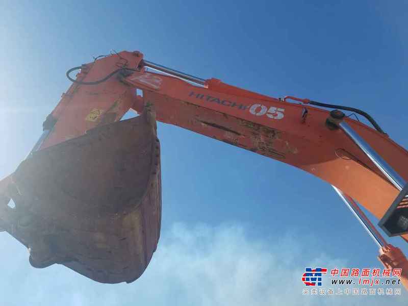 内蒙古出售转让二手5000小时2010年日立ZX450H挖掘机