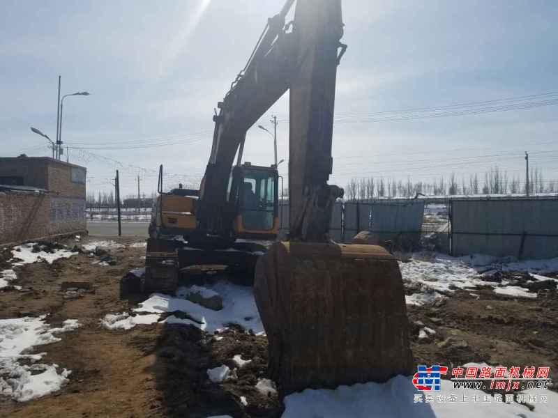 内蒙古出售转让二手10000小时2010年三一重工SY235挖掘机