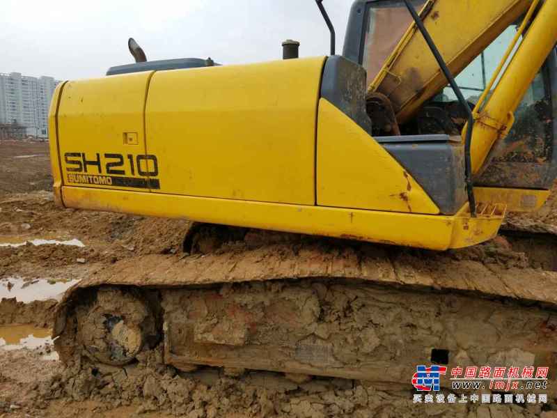 江西出售转让二手8000小时2010年住友SH210挖掘机