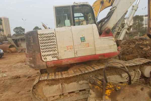 江西出售转让二手7200小时2011年竹内TB1135C挖掘机