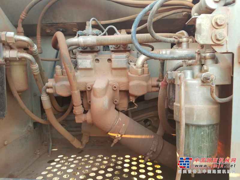 江西出售转让二手11432小时2010年日立ZX200挖掘机