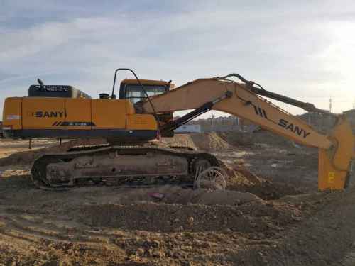 内蒙古出售转让二手5000小时2013年三一重工SY265C挖掘机
