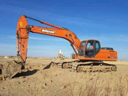 内蒙古出售转让二手10000小时2010年斗山DX260LC挖掘机