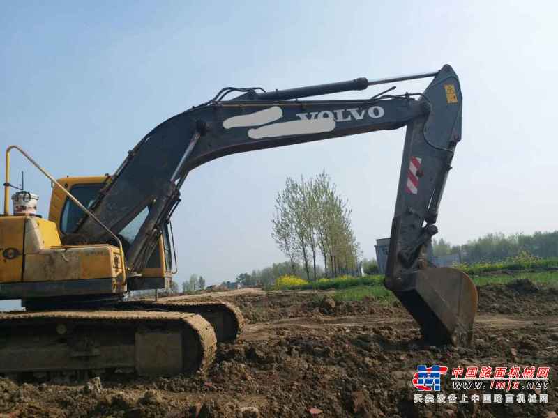 安徽出售转让二手11500小时2009年沃尔沃EC210B挖掘机
