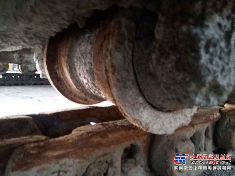 陕西出售转让二手5000小时2013年现代R225LC挖掘机