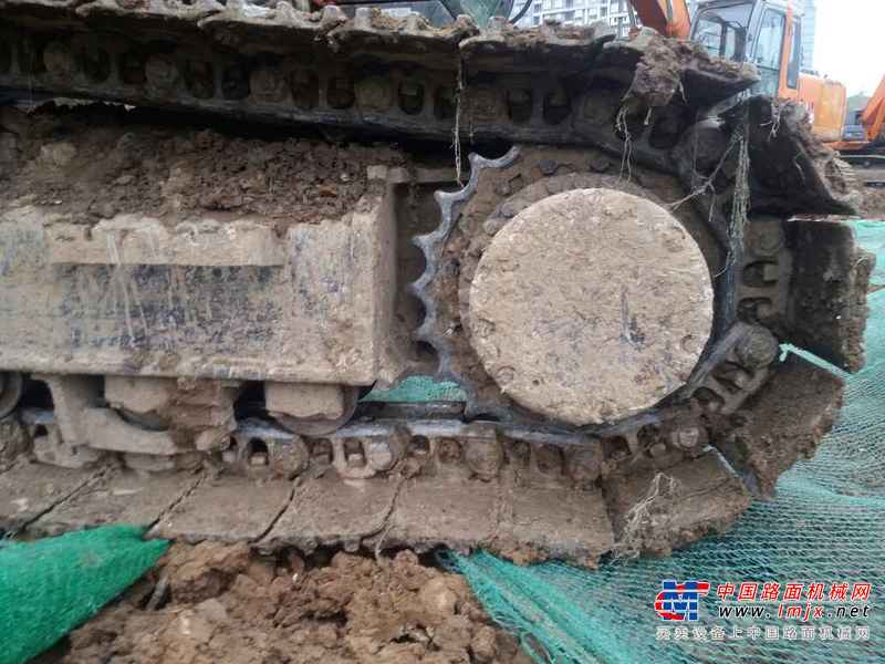 陕西出售转让二手4900小时2010年日立ZX250H挖掘机