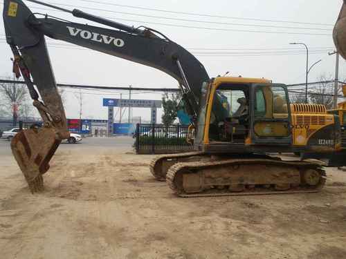 陕西出售转让二手4900小时2011年沃尔沃EC210B挖掘机