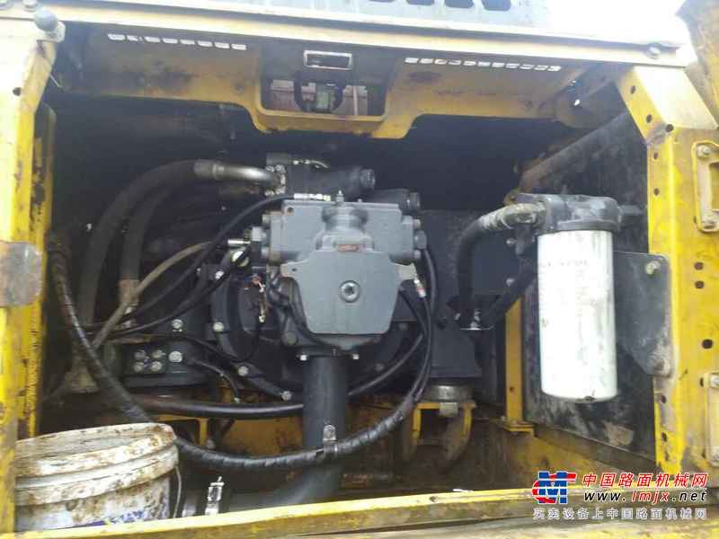 陕西出售转让二手6000小时2011年小松PC360挖掘机