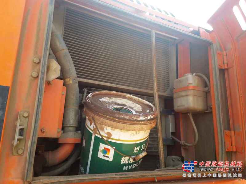 陕西出售转让二手8000小时2010年斗山DH225LC挖掘机