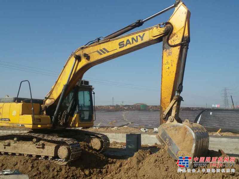 陕西出售转让二手7800小时2009年三一重工SY215C挖掘机