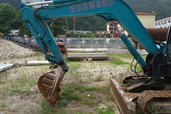 陕西出售转让二手8000小时2007年山河智能SWE65挖掘机