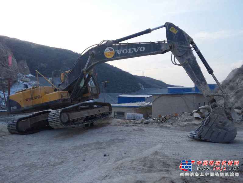 山西出售转让二手14140小时2013年沃尔沃EC240BLC挖掘机