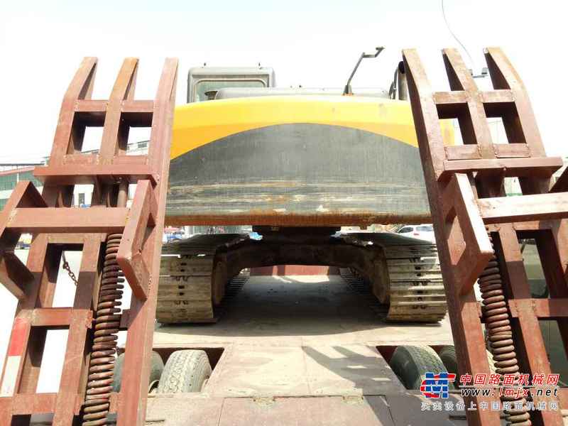 河南出售转让二手4000小时2013年山重建机913C挖掘机