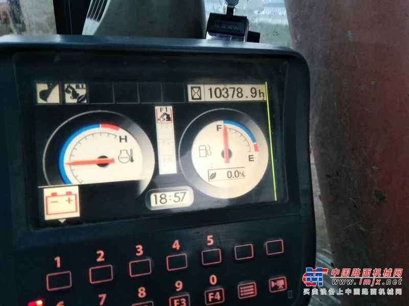 河南出售转让二手10000小时2008年日立ZX240挖掘机