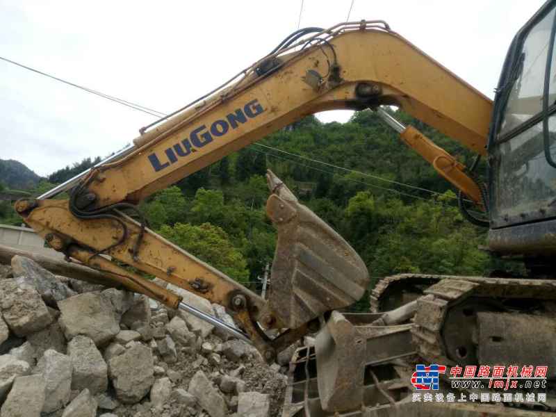 贵州出售转让二手9016小时2011年柳工CLG908C挖掘机