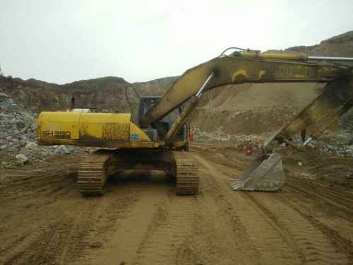 湖北出售转让二手16000小时2010年住友SH350HD挖掘机