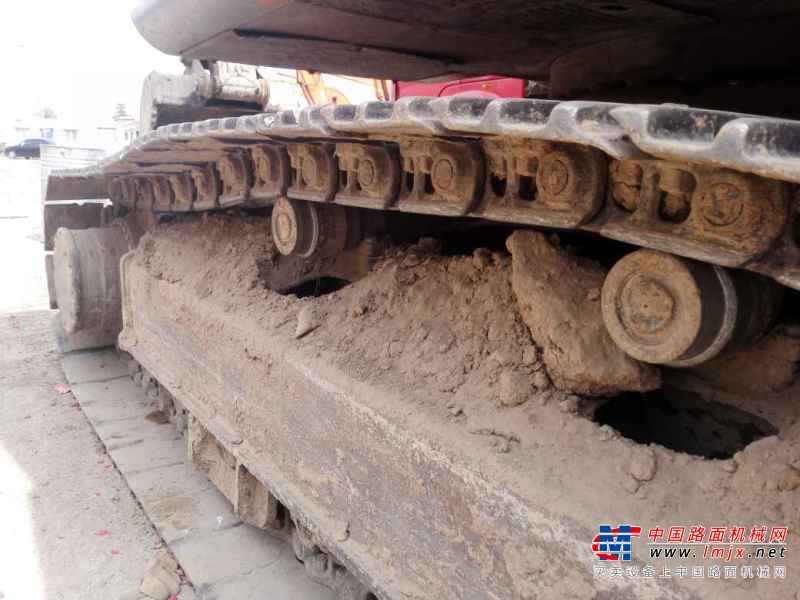 内蒙古出售转让二手13000小时2004年日立ZX230挖掘机