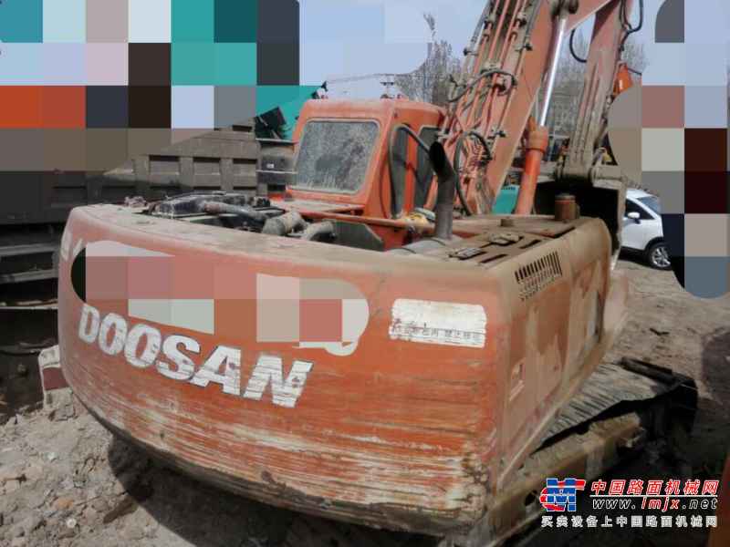 内蒙古出售转让二手8000小时2011年斗山DH215挖掘机