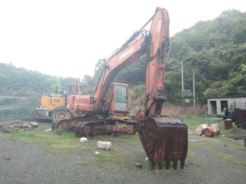 浙江出售转让二手10000小时2009年斗山DH215挖掘机