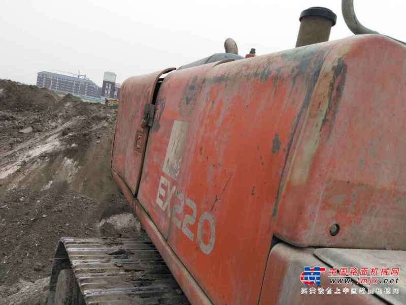 天津出售转让二手15000小时2003年日立EX210挖掘机
