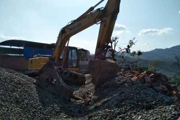 重庆出售转让二手13000小时2009年山重建机JCM921D挖掘机