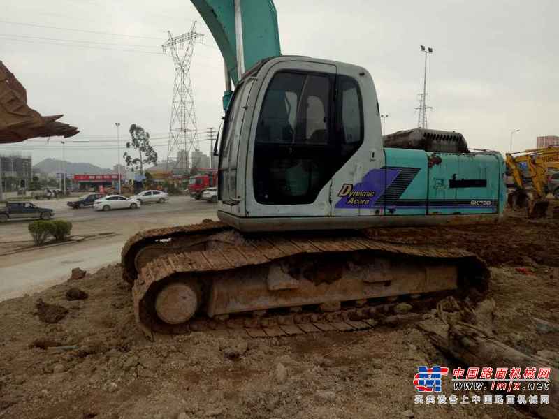 广西出售转让二手16872小时2004年神钢SK230LC挖掘机