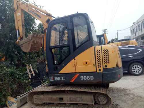 广东出售转让二手3000小时2012年柳工CLG906D挖掘机