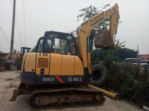广东出售转让二手2300小时2012年柳工CLG906D挖掘机