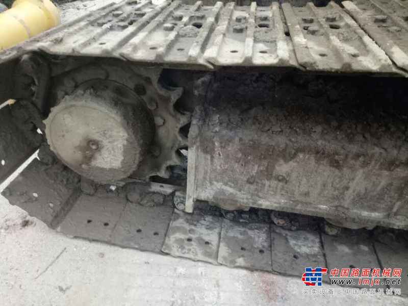 广东出售转让二手2300小时2012年柳工CLG906D挖掘机