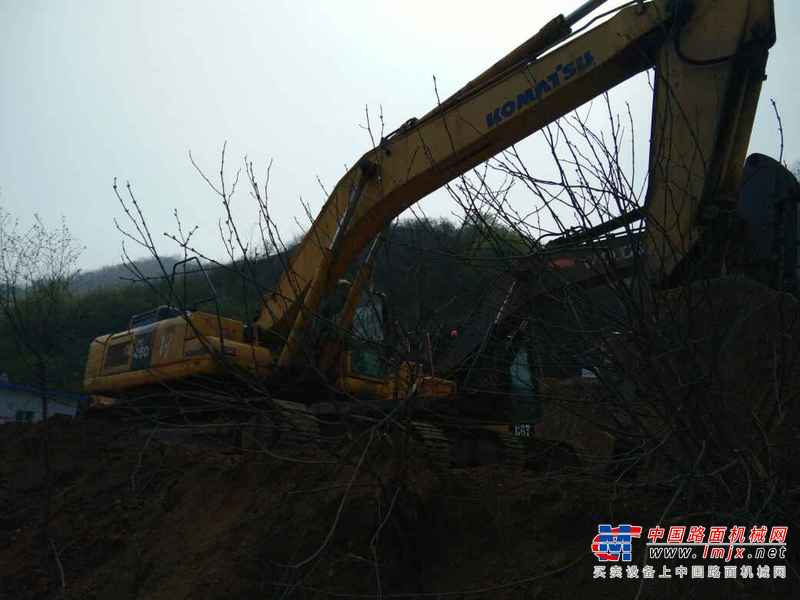 河南出售转让二手10000小时2009年小松PC400挖掘机