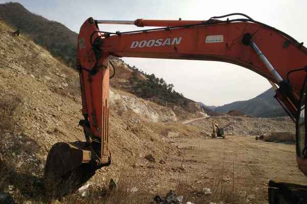 河北出售转让二手20000小时2007年大宇DH220LC挖掘机