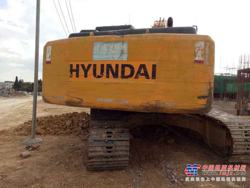 云南出售转让二手8923小时2009年现代R225LC挖掘机