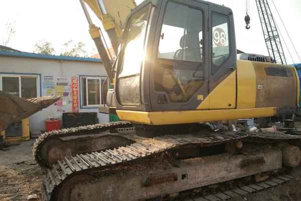 河北出售转让二手8500小时2009年住友SH240挖掘机