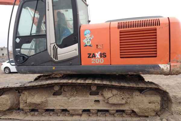 内蒙古出售转让二手6000小时2011年日立ZX200挖掘机