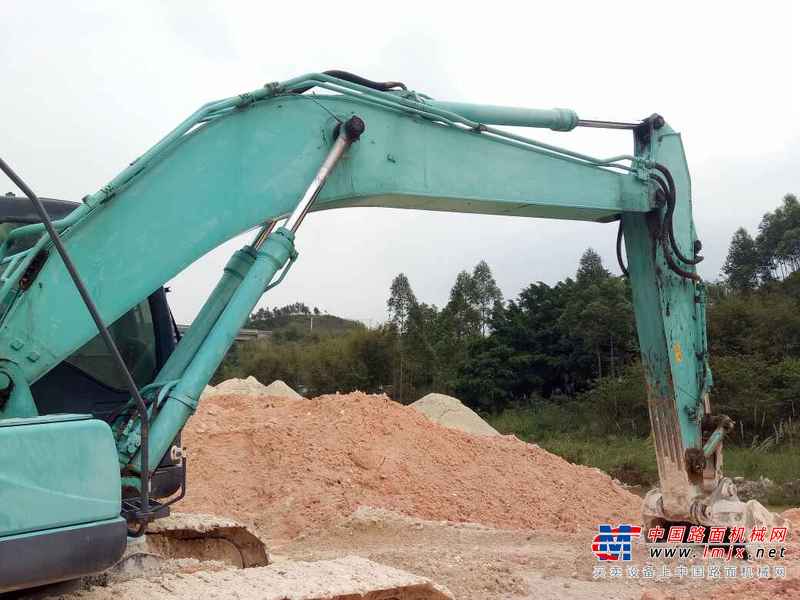 广东出售转让二手8600小时2008年神钢SK200挖掘机