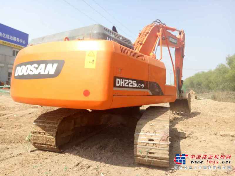河南出售转让二手5000小时2012年斗山DH215挖掘机