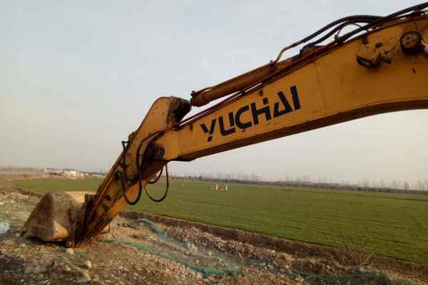 河南出售转让二手5000小时2010年玉柴YC225LC挖掘机