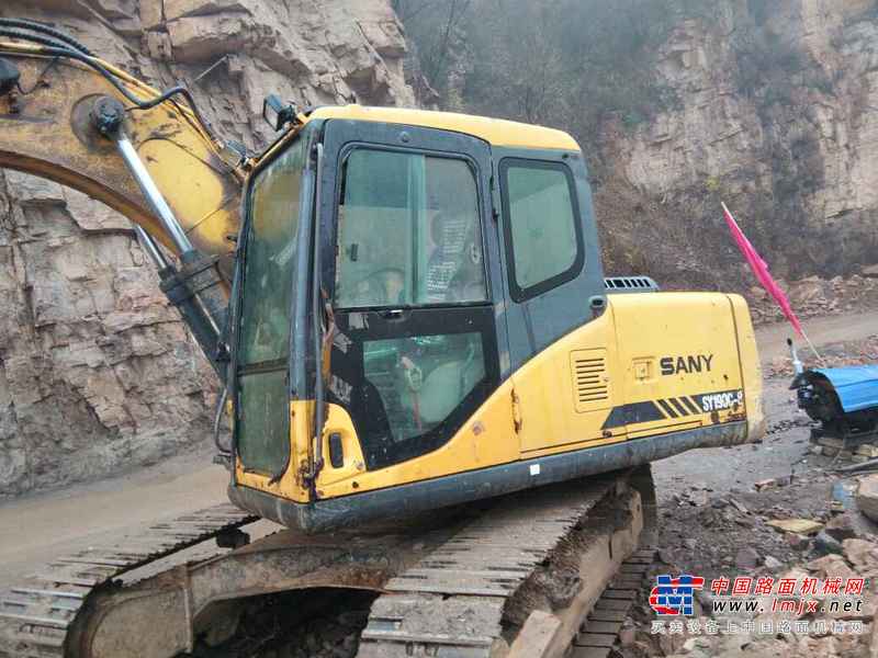 河南出售转让二手5000小时2009年三一重工SY135挖掘机