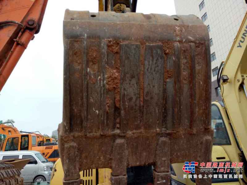 云南出售转让二手4680小时2010年现代R60挖掘机