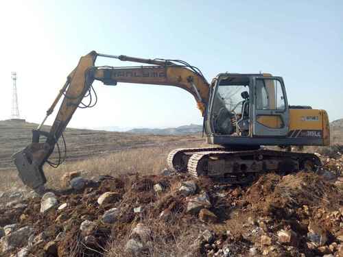 河南出售转让二手7000小时2009年华力重工HL315LC挖掘机
