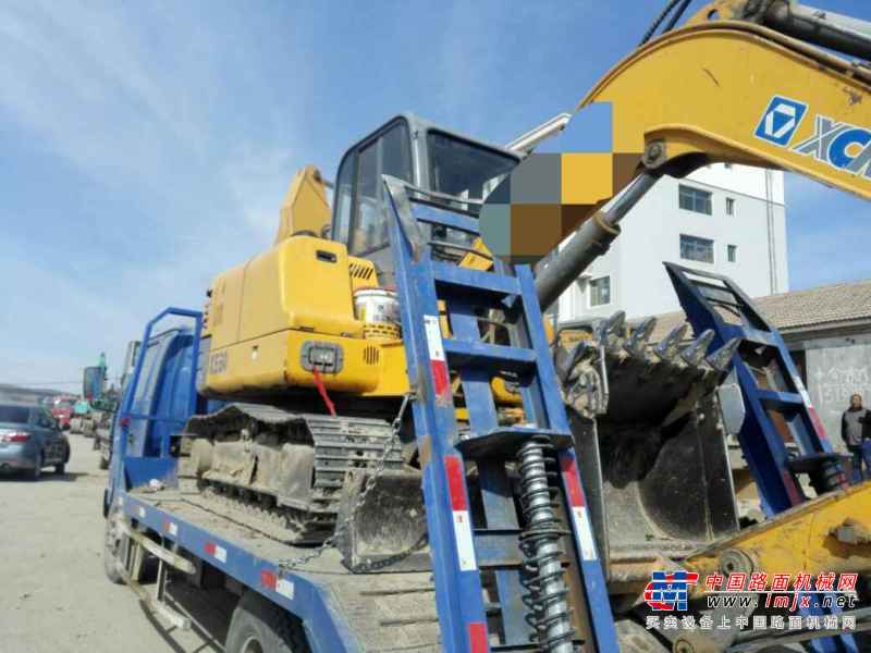 内蒙古出售转让二手7000小时2010年徐工XE60挖掘机