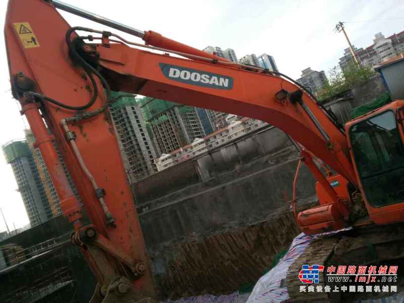 陕西出售转让二手4780小时2011年斗山DH225LC挖掘机