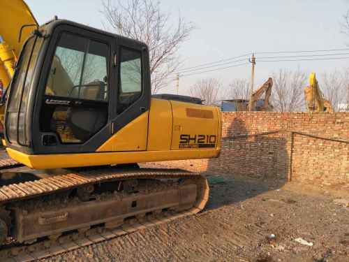 天津出售转让二手6000小时2010年住友SH210挖掘机