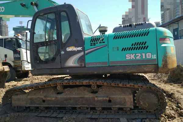 河北出售转让二手6000小时2011年神钢SK210LC挖掘机