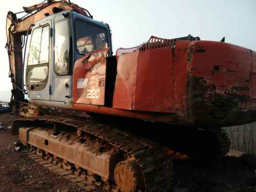 河南出售转让二手5000小时2006年日立EX220挖掘机