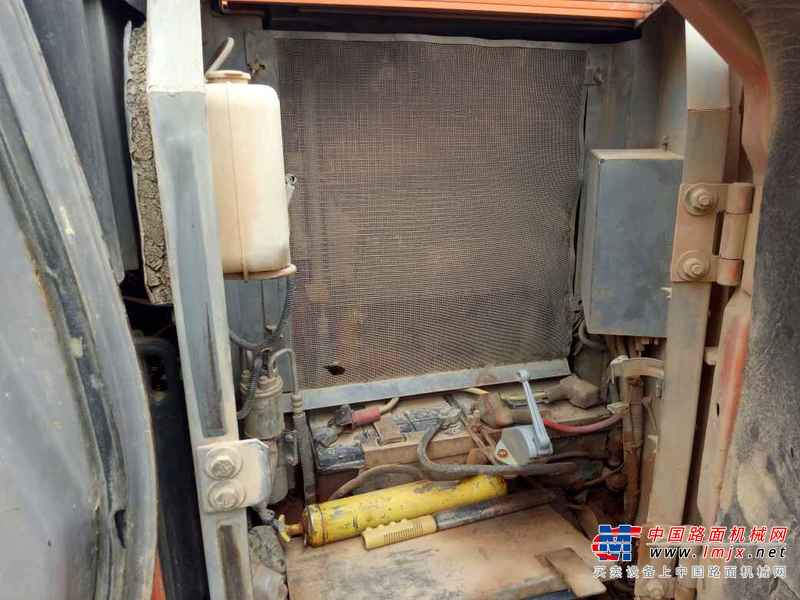 云南出售转让二手6372小时2011年日立ZX70挖掘机